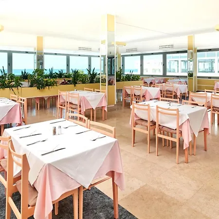 Hotel Delfin Plava Laguna Mugeba